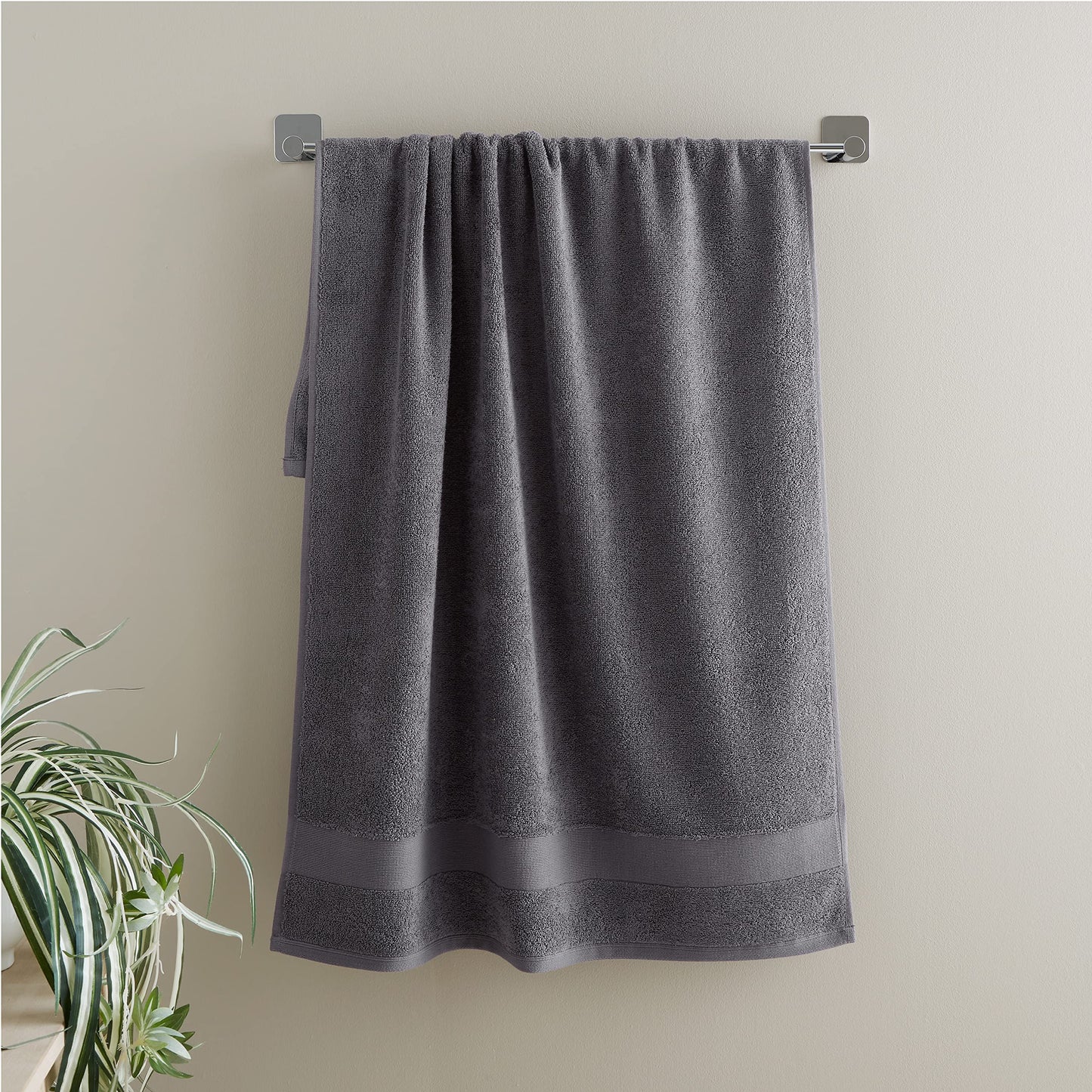 Catherine Lansfield, Charcoal, Bath Sheet