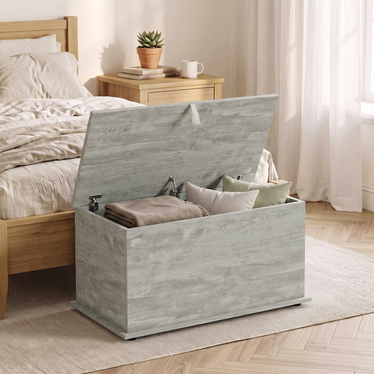 HOMCOM Storage Chest, 102L Blanket Box, Shoe Bench with Safety Hinged Lid, Bed End Bench for Bedroom, 80 x 40 x 45cm, Grey