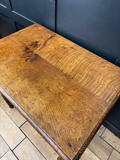 Antique Carved Oak Side Table with Drawer / Occasional Lamp Hall Table