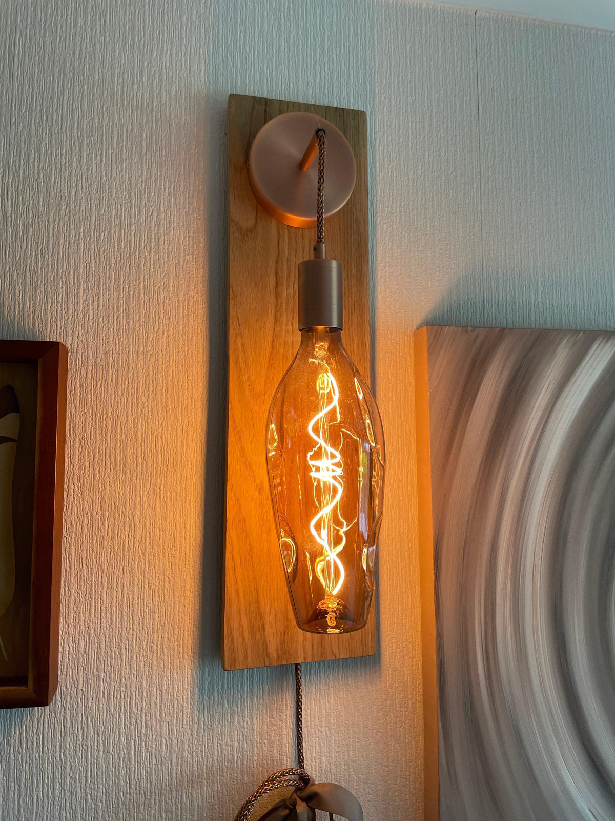 Modern Oak Wall Light | Wooden Wall Sconce for Hallway, Bedside & Staircase Lighting