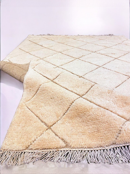 Horizon Textured Berber Wool Rug - 189 x 125 cm