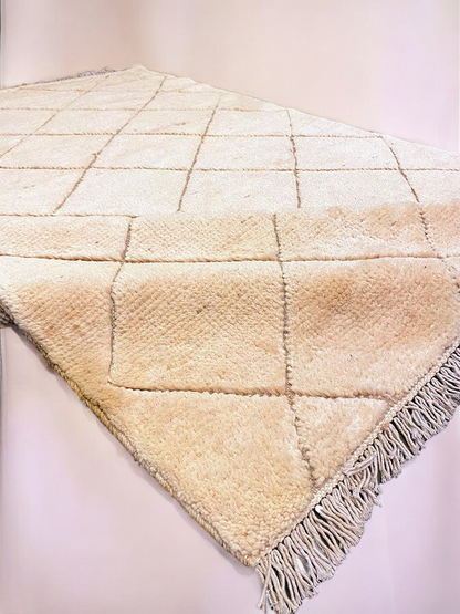 Horizon Textured Berber Wool Rug - 189 x 125 cm