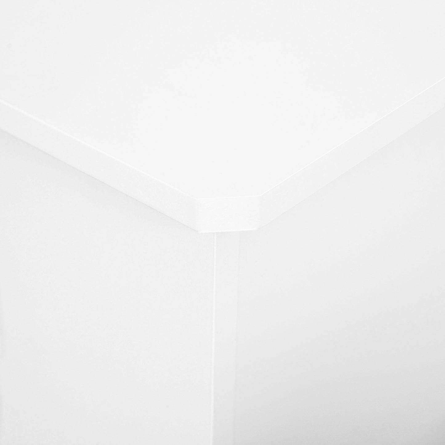 HOMCOM Radiator Cover, Modern MDF White Painted Cabinet with Horizontal Slats for Living Room, Bedroom, 172L x 19W x 81H cm