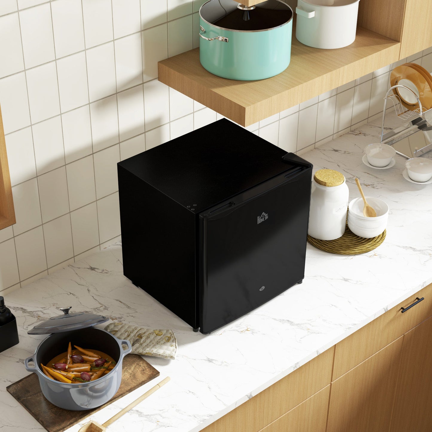 HOMCOM 46 Litre Lockable Countertop Fridge - Black