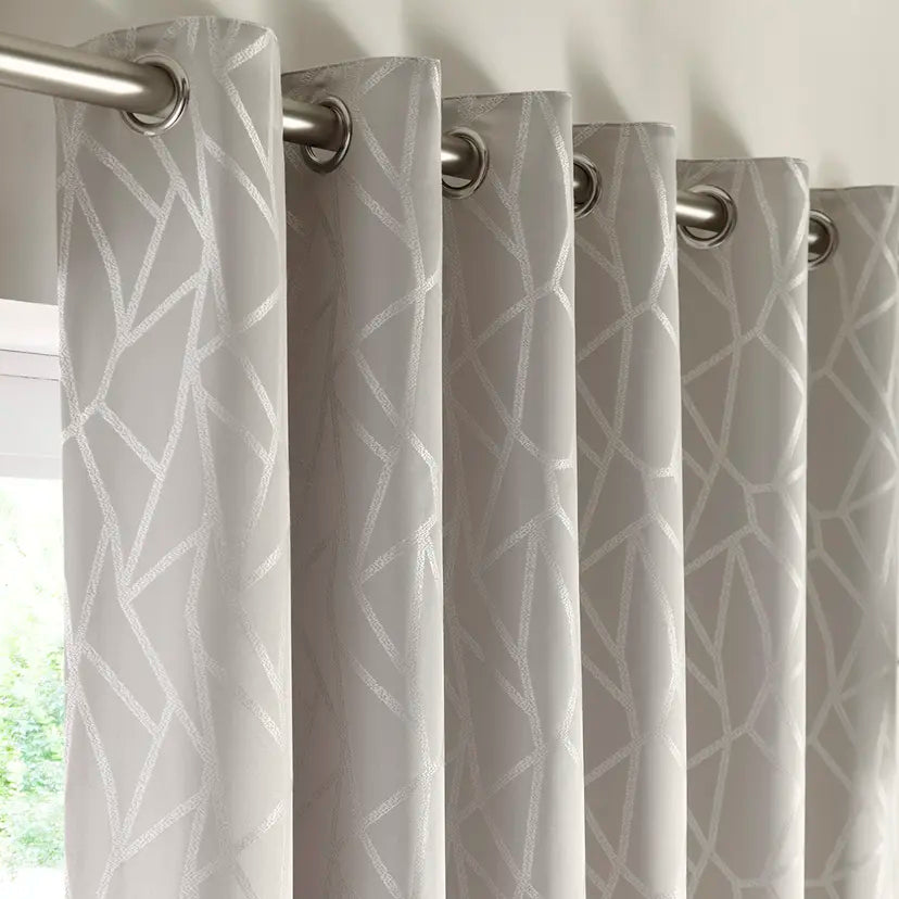 Como Silver Eyelet Ready Made Curtain