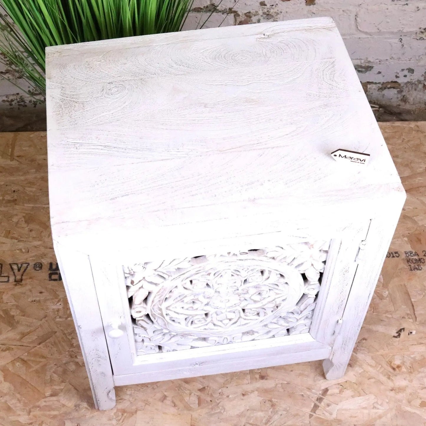 Mehira Mango Wood Bedside Cabinet Antique White