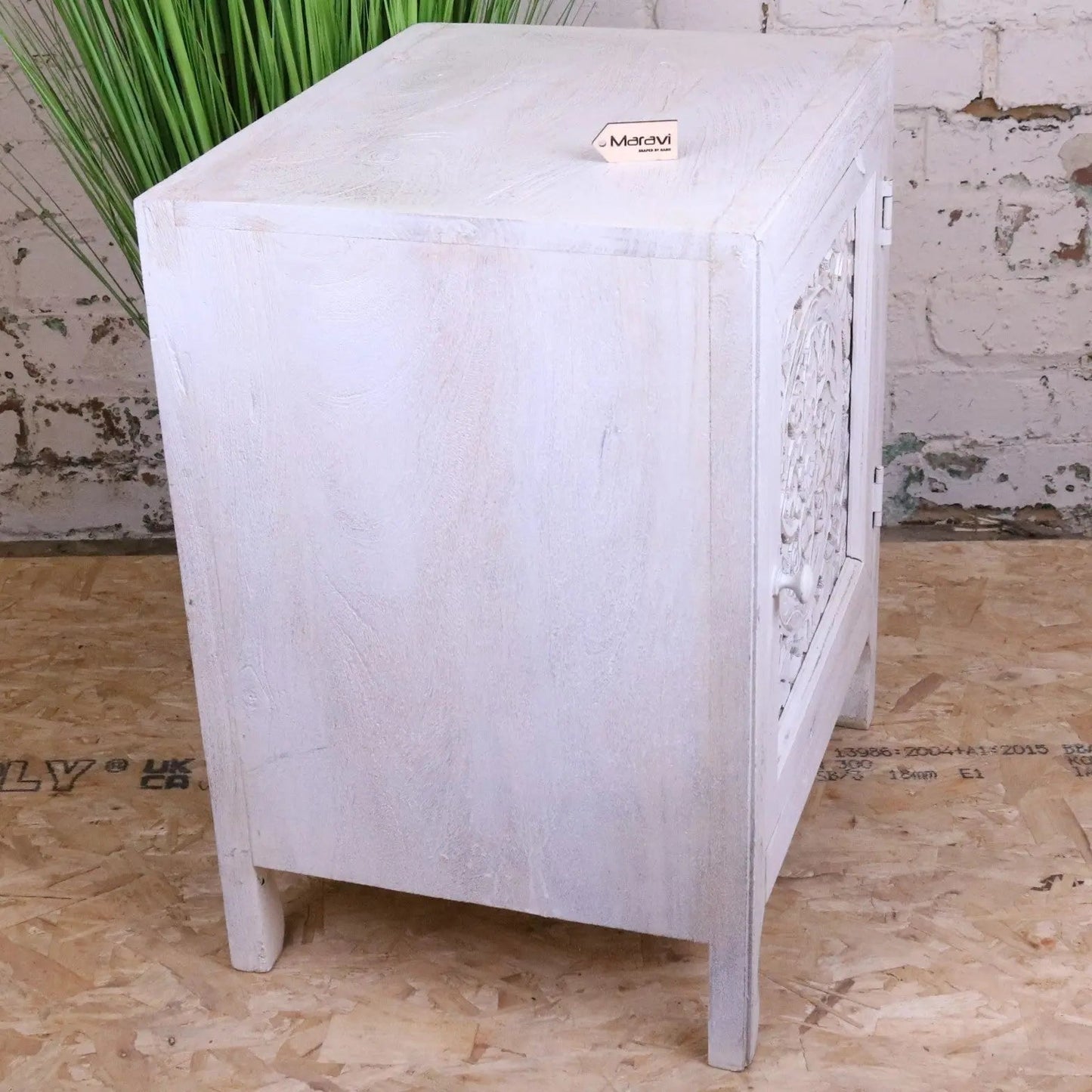 Mehira Mango Wood Bedside Cabinet Antique White