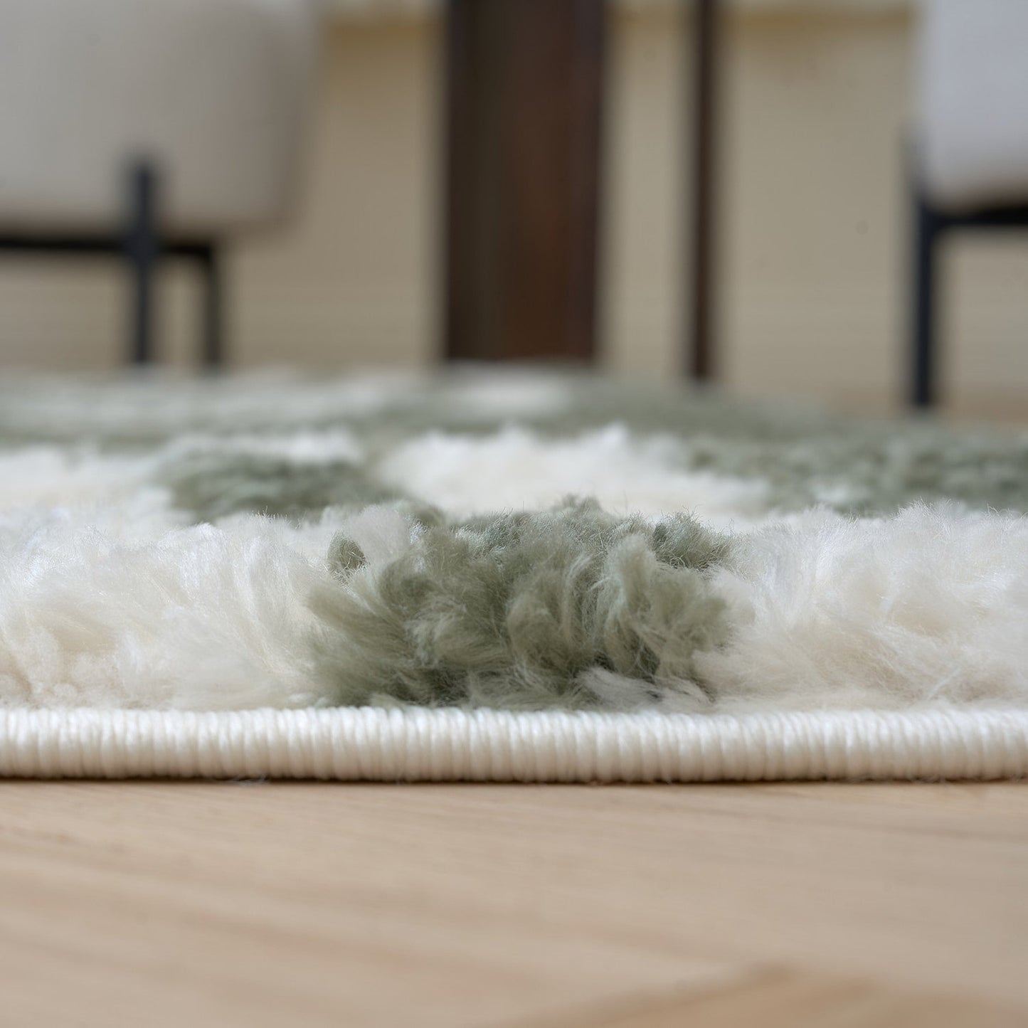Moodi Shaggy Green Reverie Rug