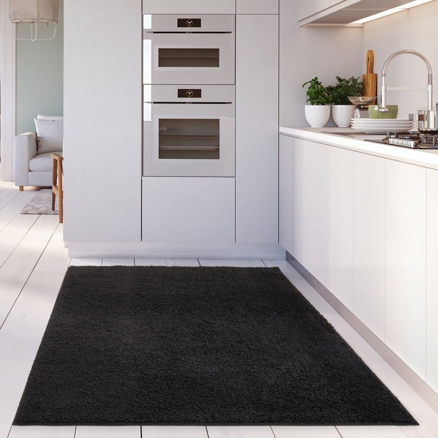 Myshaggy Solid Black Rug