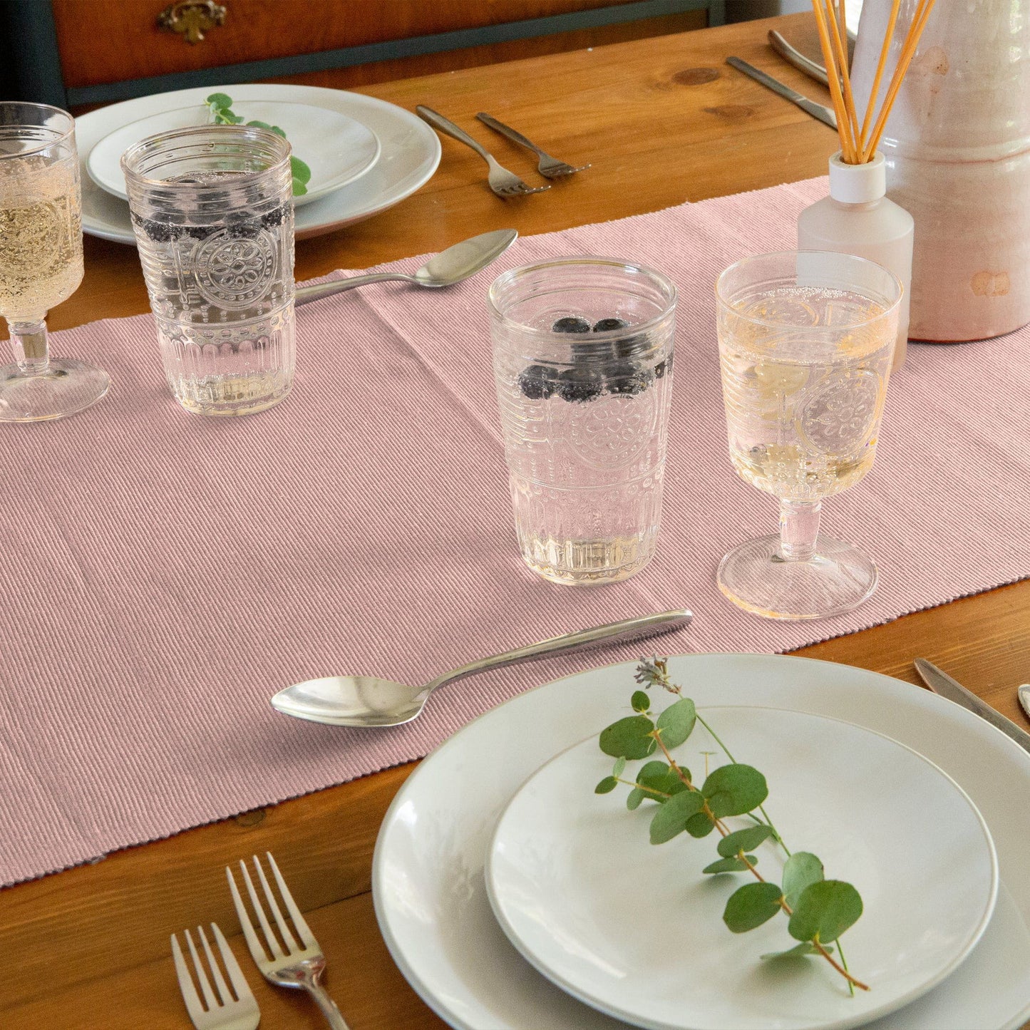 Ribbed Cotton Table Runner