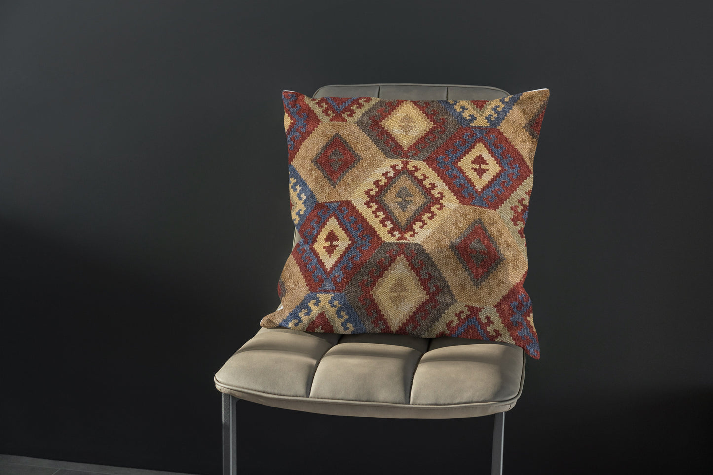Turkish Kilim Vintage Cushion Cover - 40 x 40 cm