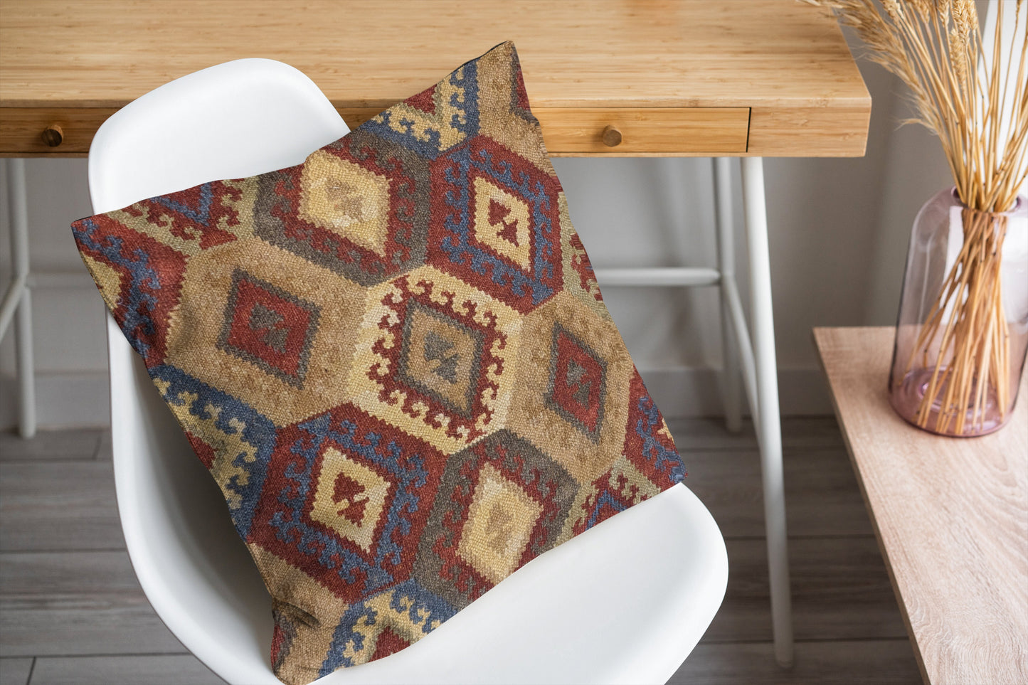 Turkish Kilim Vintage Cushion Cover - 40 x 40 cm