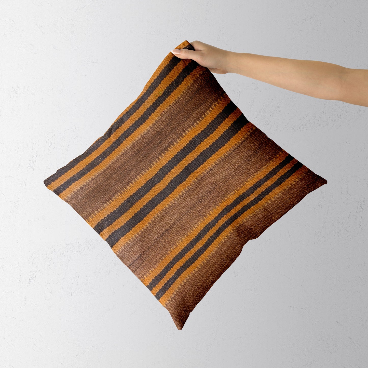 Turkish Kilim Vintage Cushion Cover - 40 x 40 cm