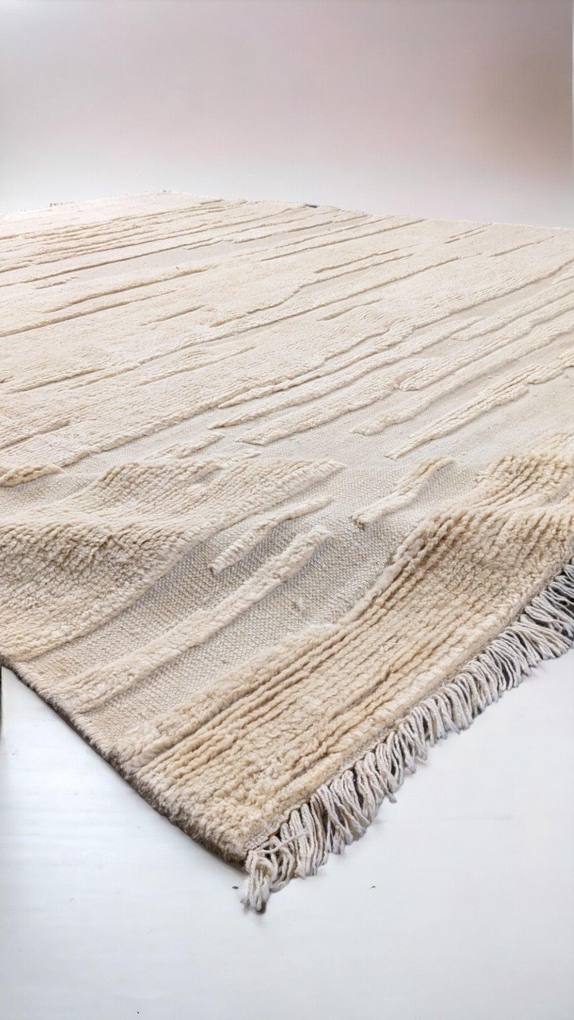 Snugly Textured Berber Wool Rug - 278 x 257 cm