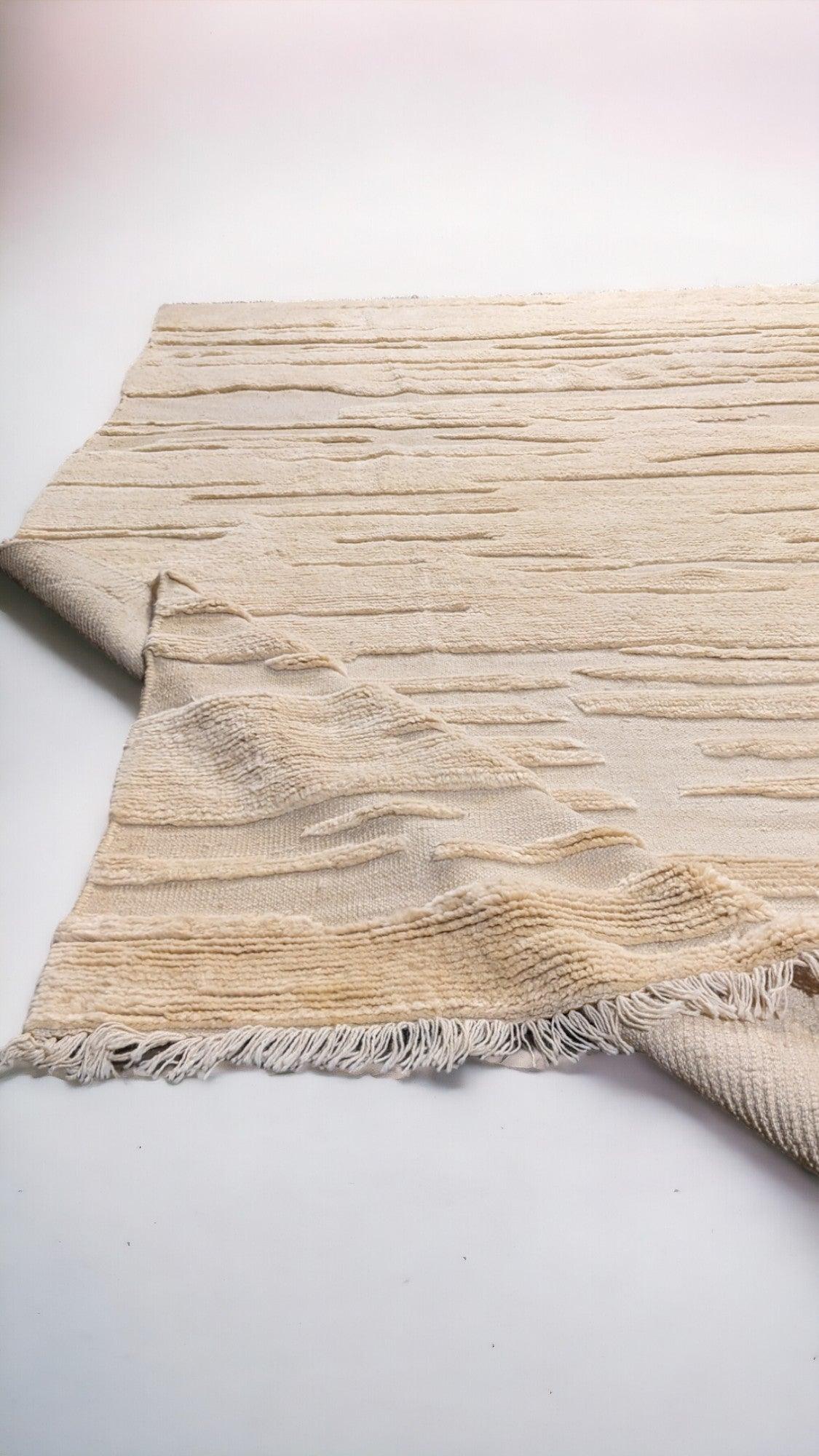 Snugly Textured Berber Wool Rug - 278 x 257 cm