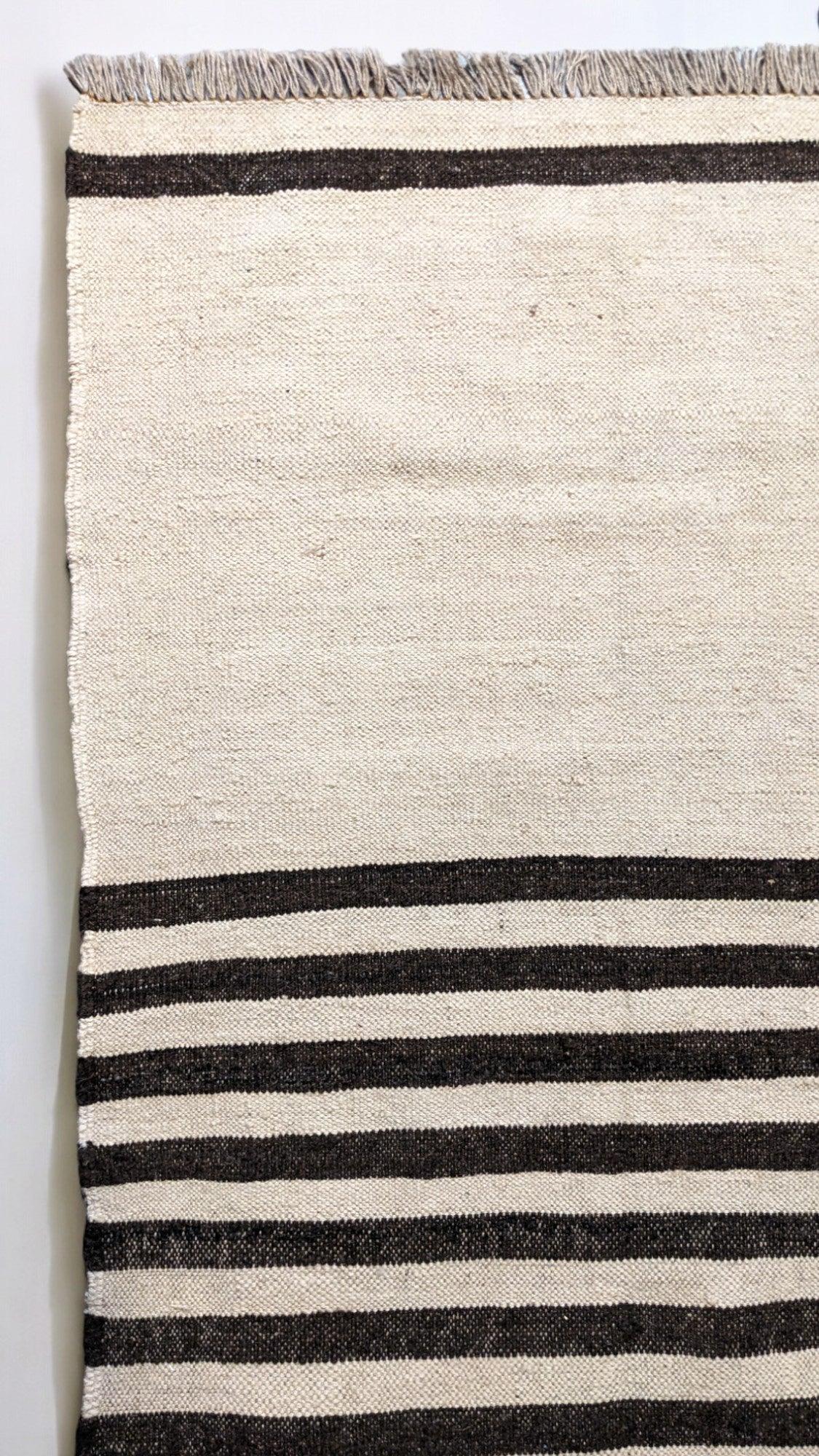 Valor Jute Rug - 186 x 132 cm