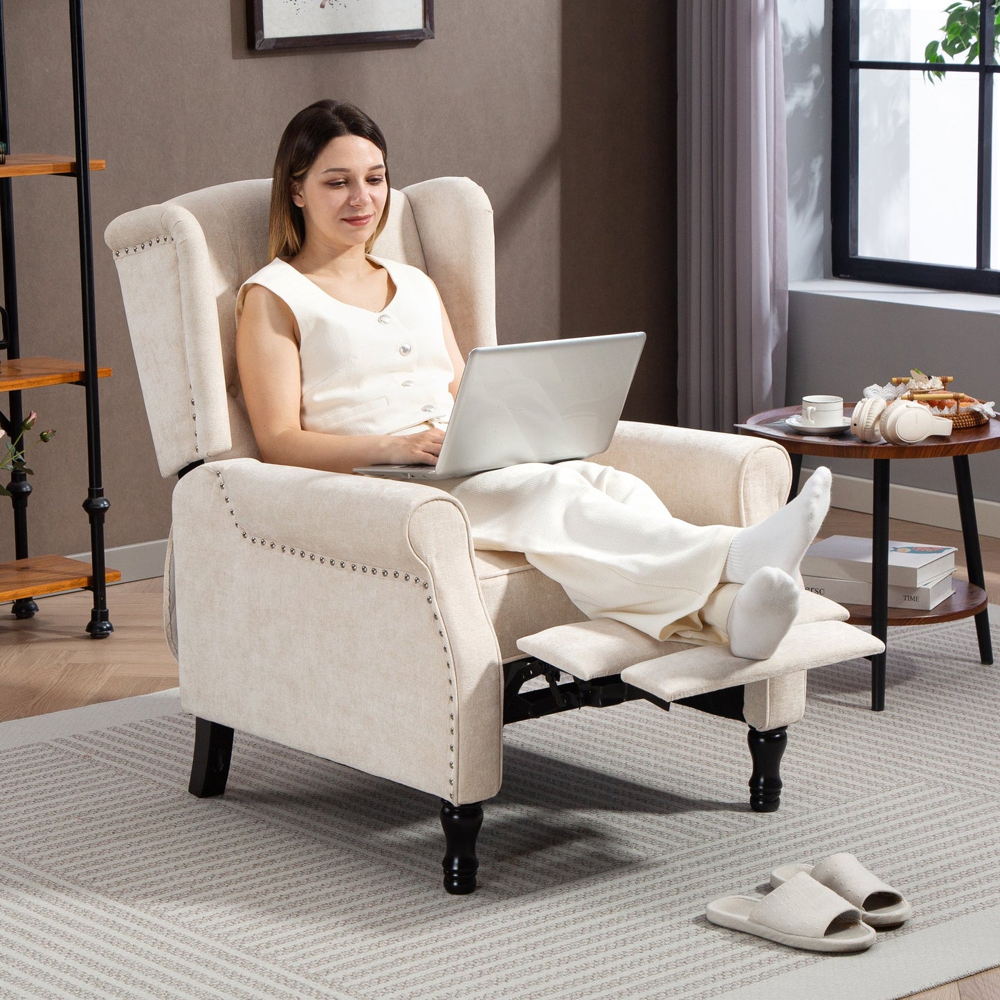 HOMCOM Manual Reclining Armchair Recliner with Footrest Beige