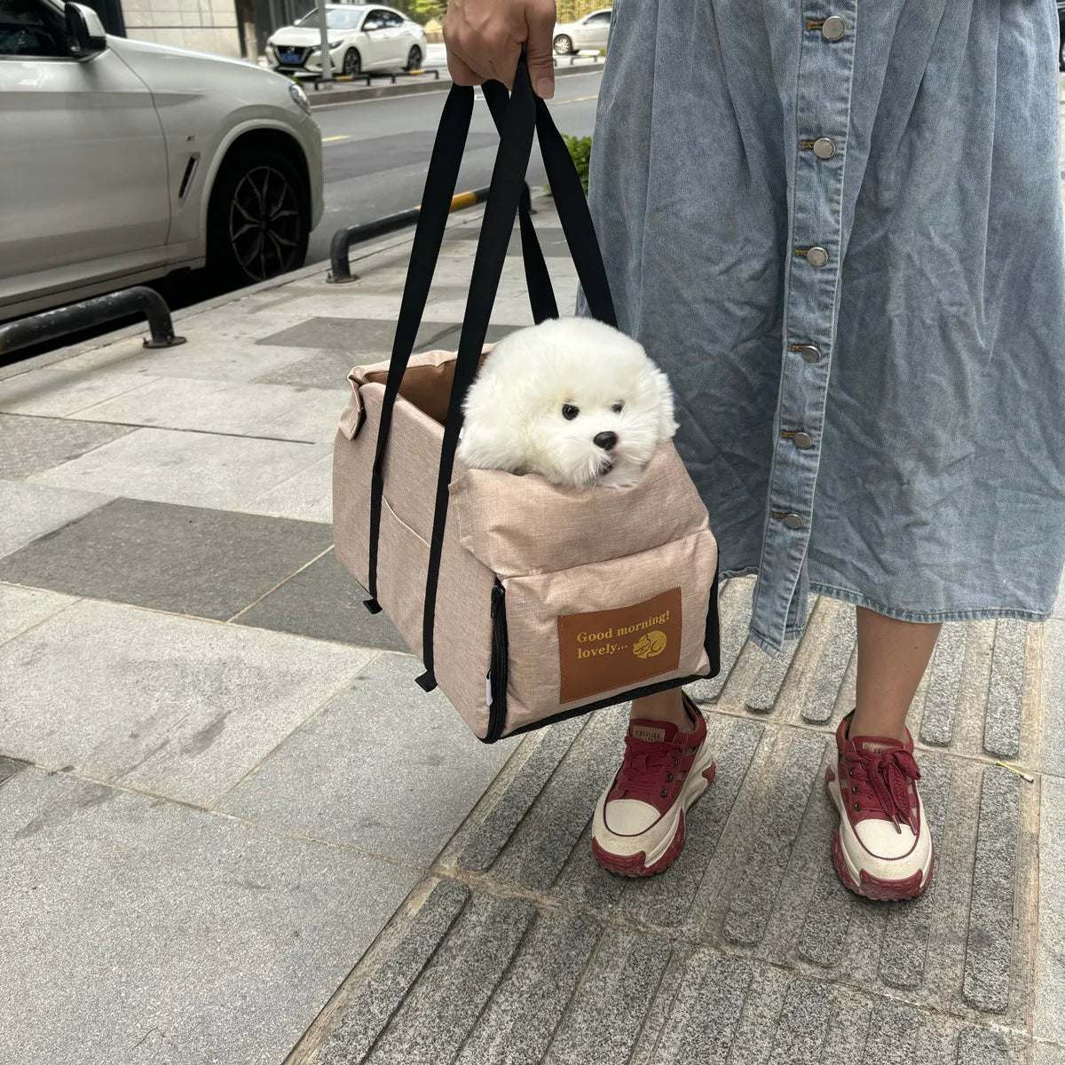Pet Products Portable Console Booster Dog Car Seat & Carrier for Small Dogs & Cats,Car Seat for Center Car Armrest Safety Tether