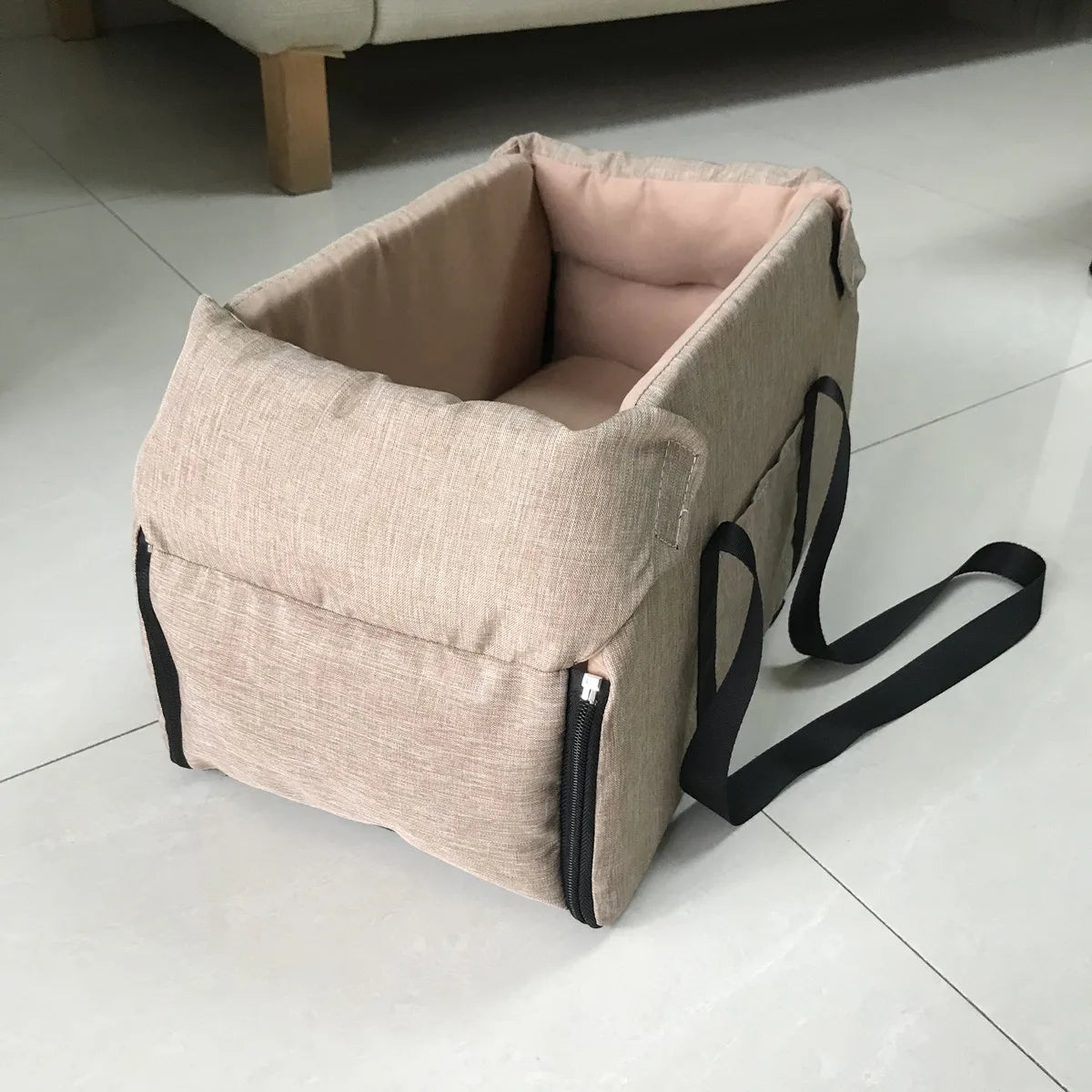 Pet Products Portable Console Booster Dog Car Seat & Carrier for Small Dogs & Cats,Car Seat for Center Car Armrest Safety Tether