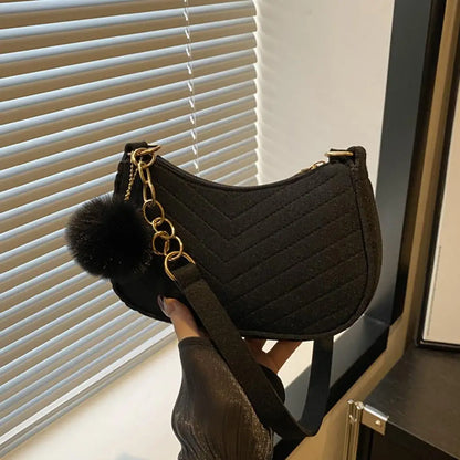 Mini Women Shoulder Bags Fashion Felt Women's Bag Design Advanced Underarm Handbags Mini Saddle Bag