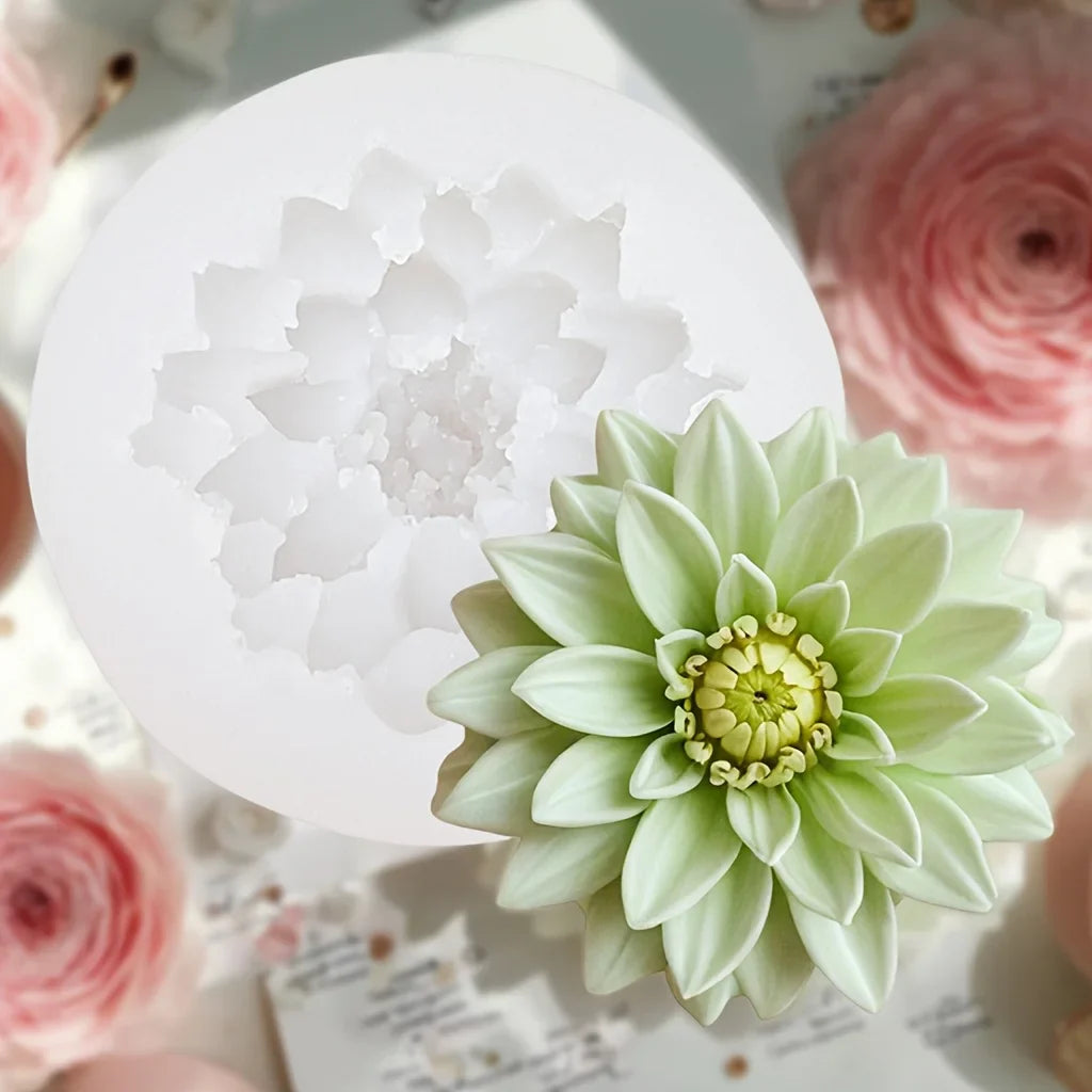 1-Cavity Rose Flower Mold - Non-Stick Silicone Mold for Candles, Soap, Plaster, and Aromatherapy - Easy to Demold, Reusable Floral Mold, Suitable for DIY Home Decor, Weddings, Parties - Suitable for Beginners and Professional