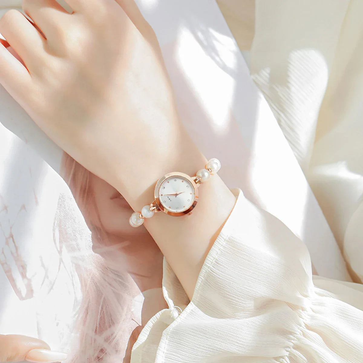 LUCKY FOX New Minimalist Style Pearl Bracelet Women Quartz Watch Fashionable Small Disc Design Light Luxury Jewelry Women Watch