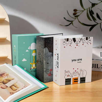 The Cartoon Cover Album Is Exquisite. It Can Hold 100 6-inch Photos And Is Suitable For Family Memory Storage And Collection