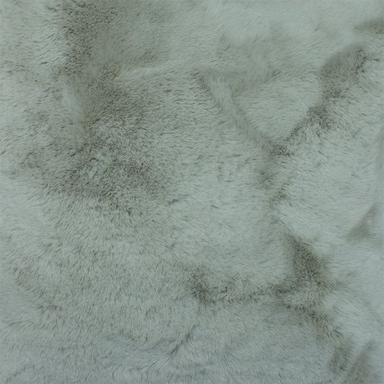 Chamoinx Faux Fur Throw