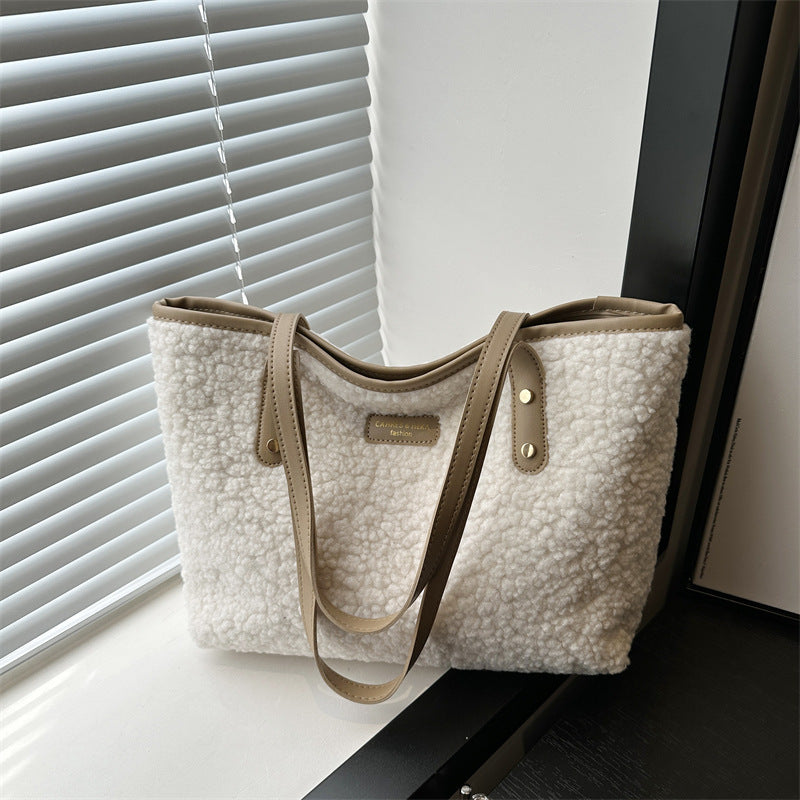 Fashionable Furry Versatile Shoulder Bag