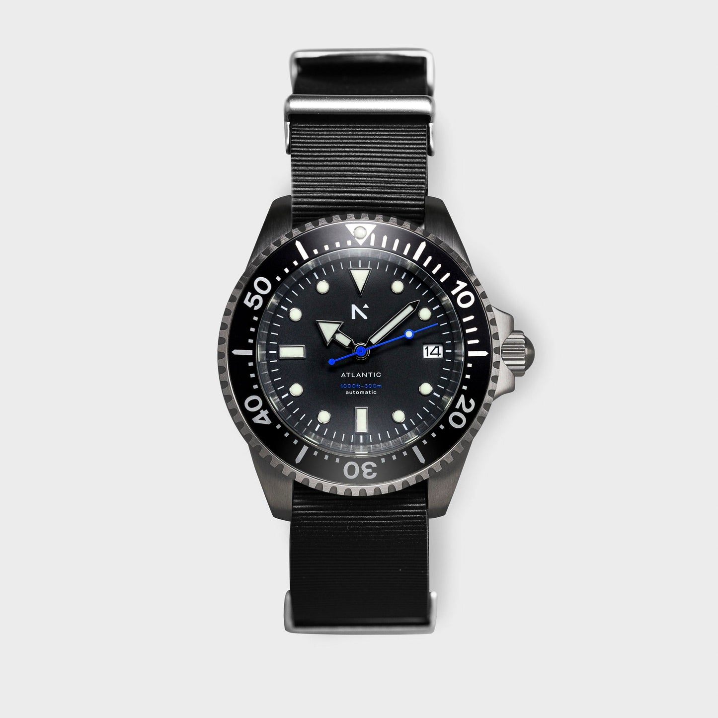 'Atlantic' Dive Watch (40mm) | Seal Black NATO