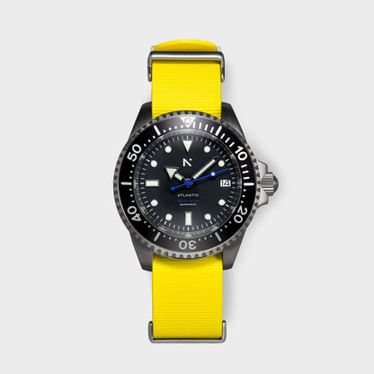 'Atlantic' Dive Watch (40mm) | Optic Yellow NATO