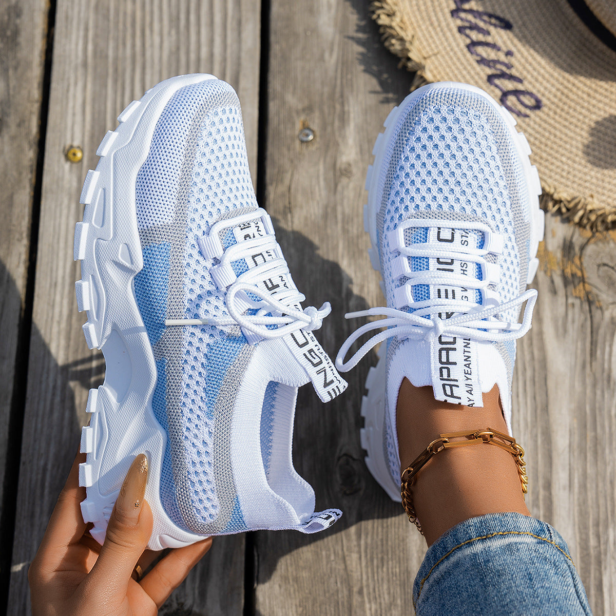 Flyknit Mesh Shoes Women's Breathable Lace-up Sneakers Walking Running Casual Shoes