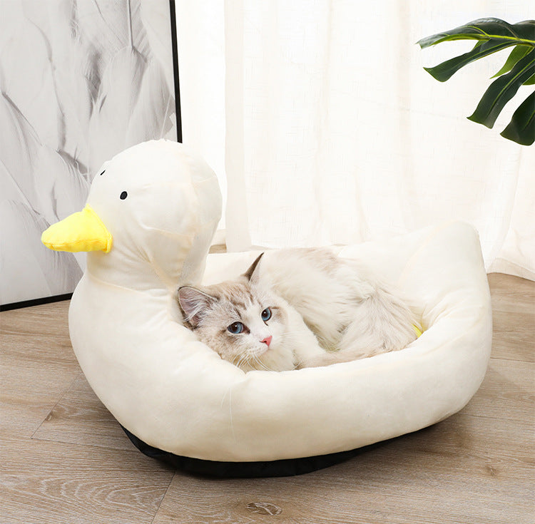 Duck Shape Fluffy Comfortable Pet Bed Sofa Suitable For Small Dogs Soft Polyester Material Unique Pattern Design Four Seasons Comfortable Sleeping Nest For Cats And Puppies