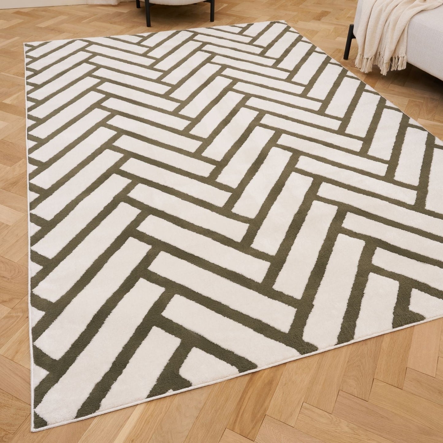 Loft Chevron Green Rug