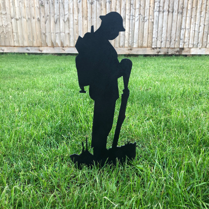 Small Metal Soldier Garden Decoration Black