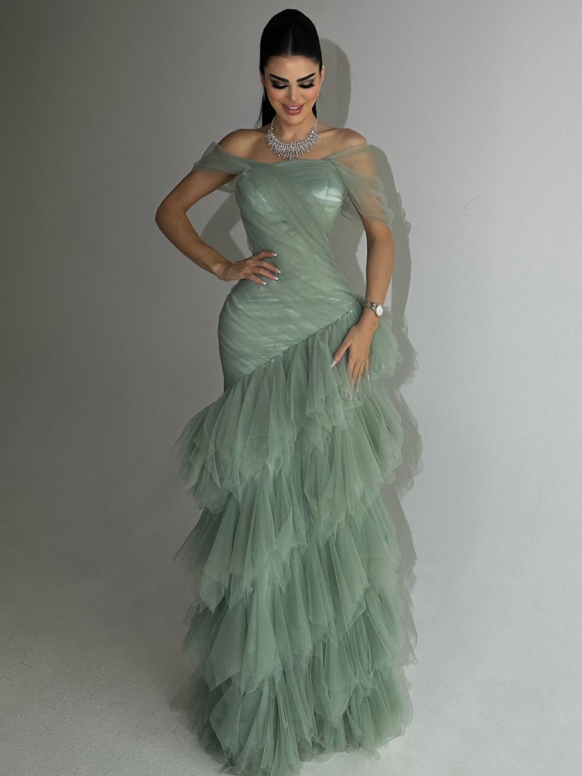 Elegant Light Green Strapless Mermaid Dress With Layered Tulle Skirt
