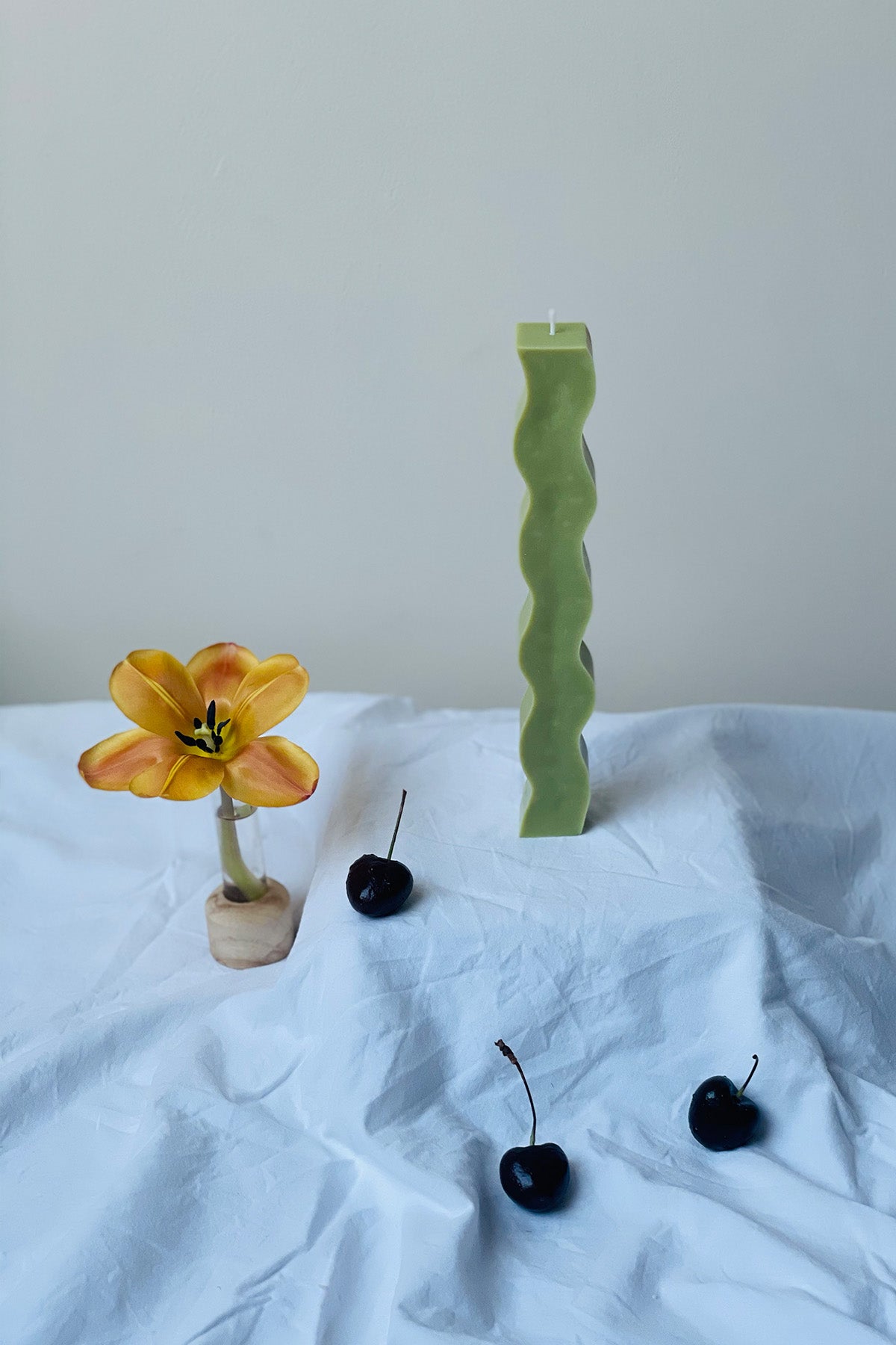 Wavy Pillar Candle