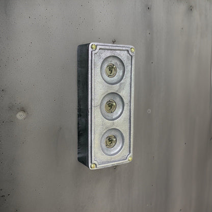3 Gang 2 Way Solid Cast Metal Surface Mounting Conduit Light Switch Industrial - BS EN Approved Vintage 1950’s Britmac Style