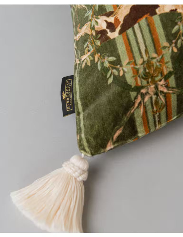 MOUNTAIN DOGS Cypress Green Velvet Cushion