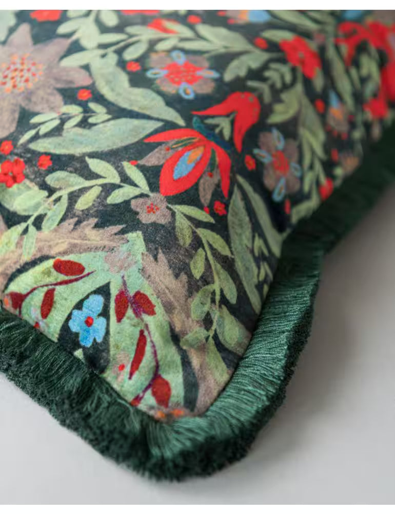 DER KÖNIG Black Velvet Cushion