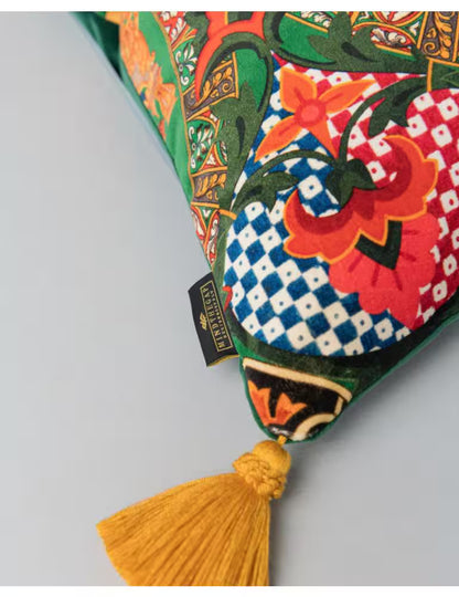 MYTHOLOGY Velvet Cushion