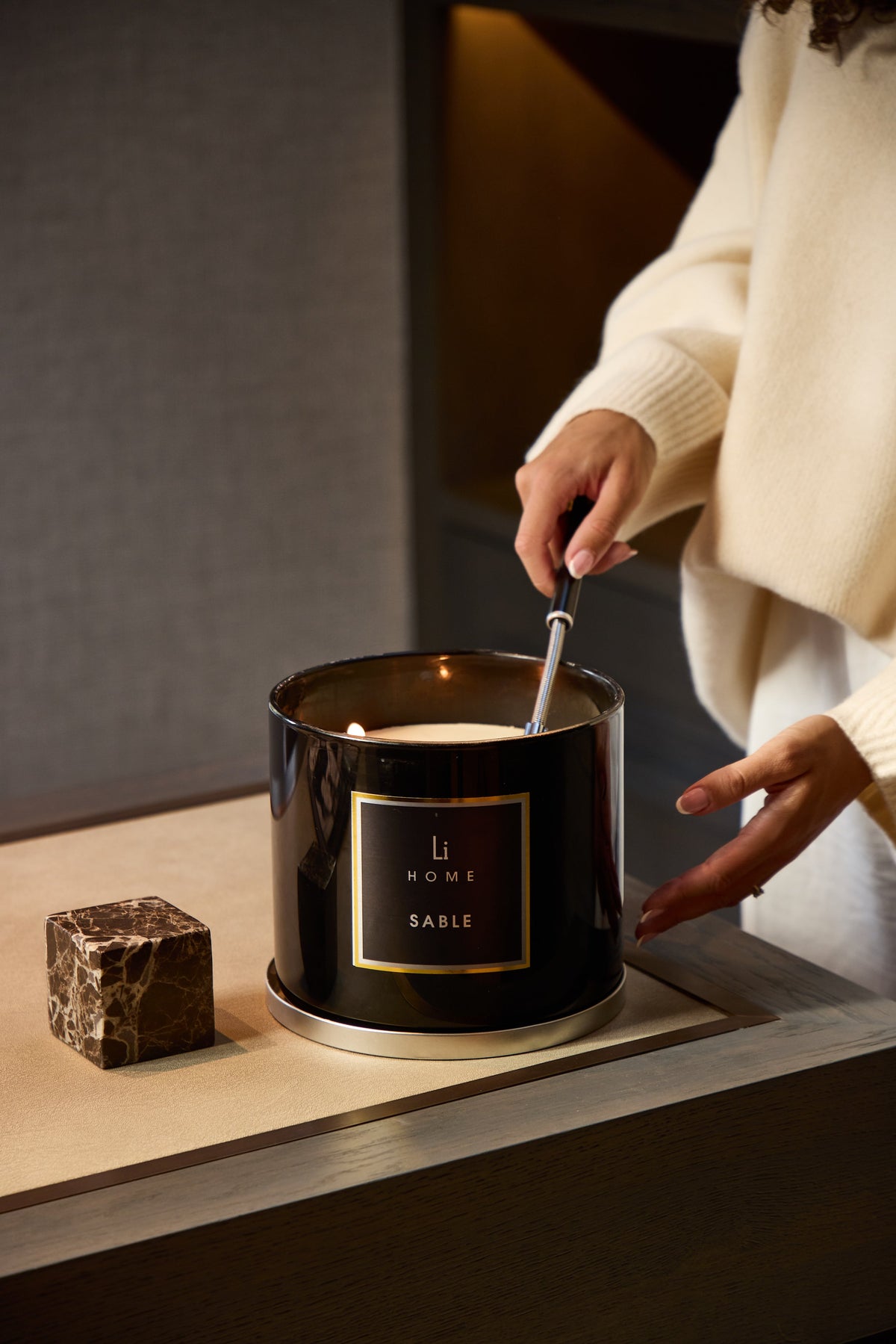 XL Candle - Sable