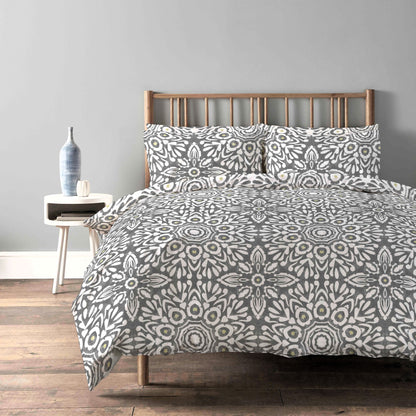 OLIVIA ROCCO Luxury Super Soft Cotton Rich Duvet Sets Easycare Comfortable Bedding Includes Duvet Cover & Pillowcases in Single Double King Size