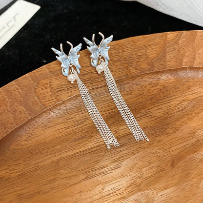 1 Pair Elegant Lady Butterfly Plating Natural Freshwater Pearl Copper Drop Earrings