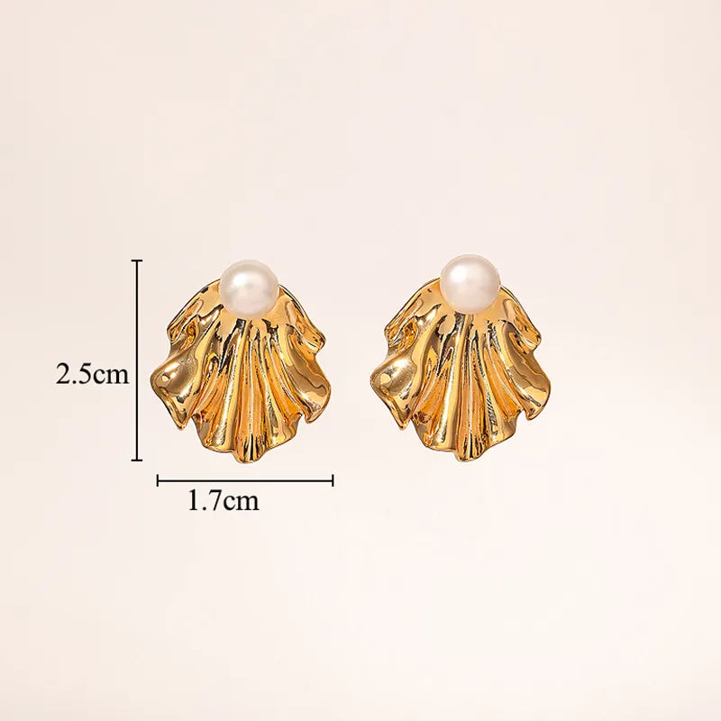 1 pair glam classical heart shape flower plating inlay copper freshwater pearl 18k gold plated ear studs