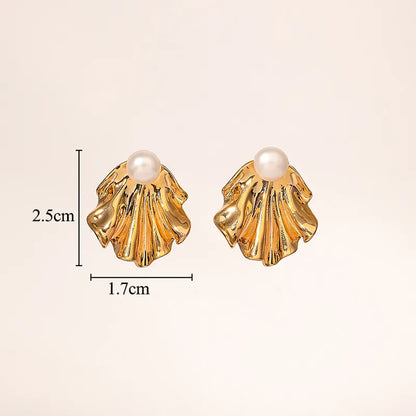 1 pair glam classical heart shape flower plating inlay copper freshwater pearl 18k gold plated ear studs