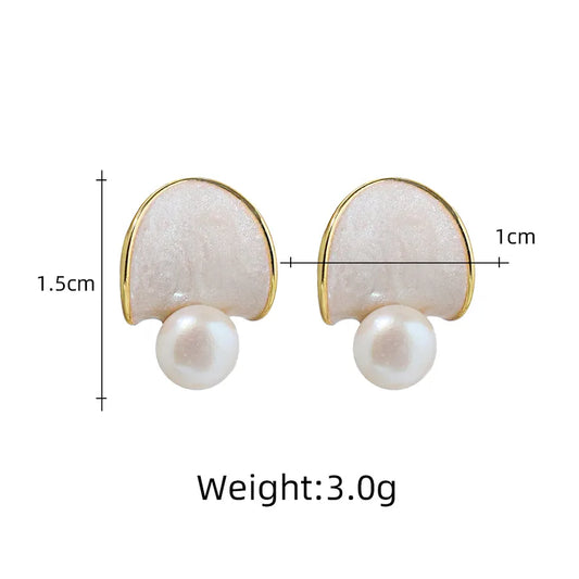 1 Pair Elegant Romantic Geometry Plating Inlay Copper Freshwater Pearl 18K Gold Plated Ear Studs