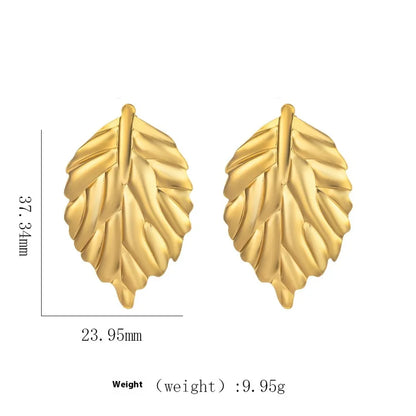 1 Pair Elegant Modern Style Geometric Plating Titanium Steel Ear Studs