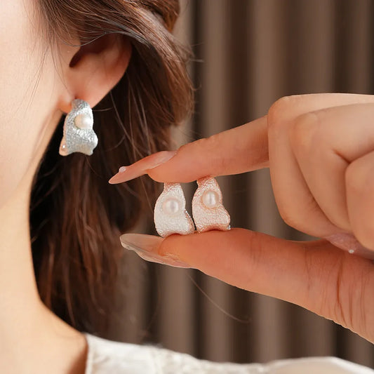 1 Pair Modern Style Geometric Plating Pleated Freshwater Pearl Copper Ear Studs