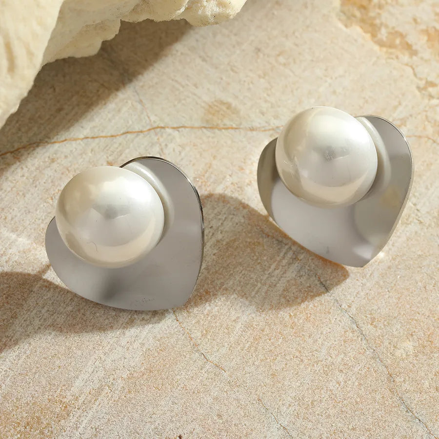 1 Pair Cute Romantic Simple Style Irregular Geometric Heart Shape Plating Inlay 304 Stainless Steel Imitation Pearl 18K Gold Plated Ear Studs
